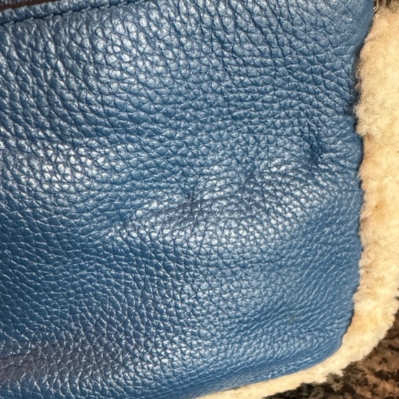 Coach Blue leather and sherling Wristlet with Chain - Picture 9 of 16